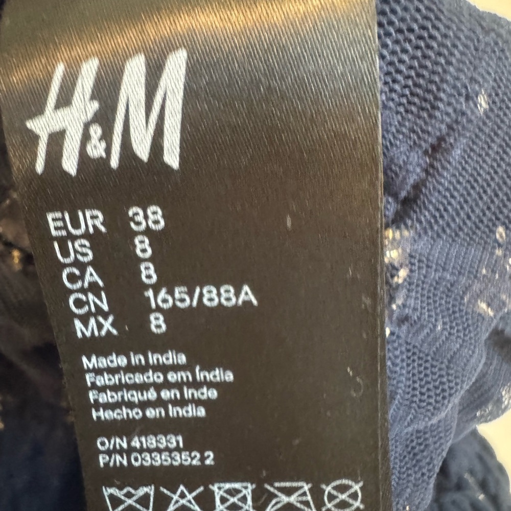 Balmain & H&M Navy and Gold Knit Mesh Sweater - Picture 9 of 10